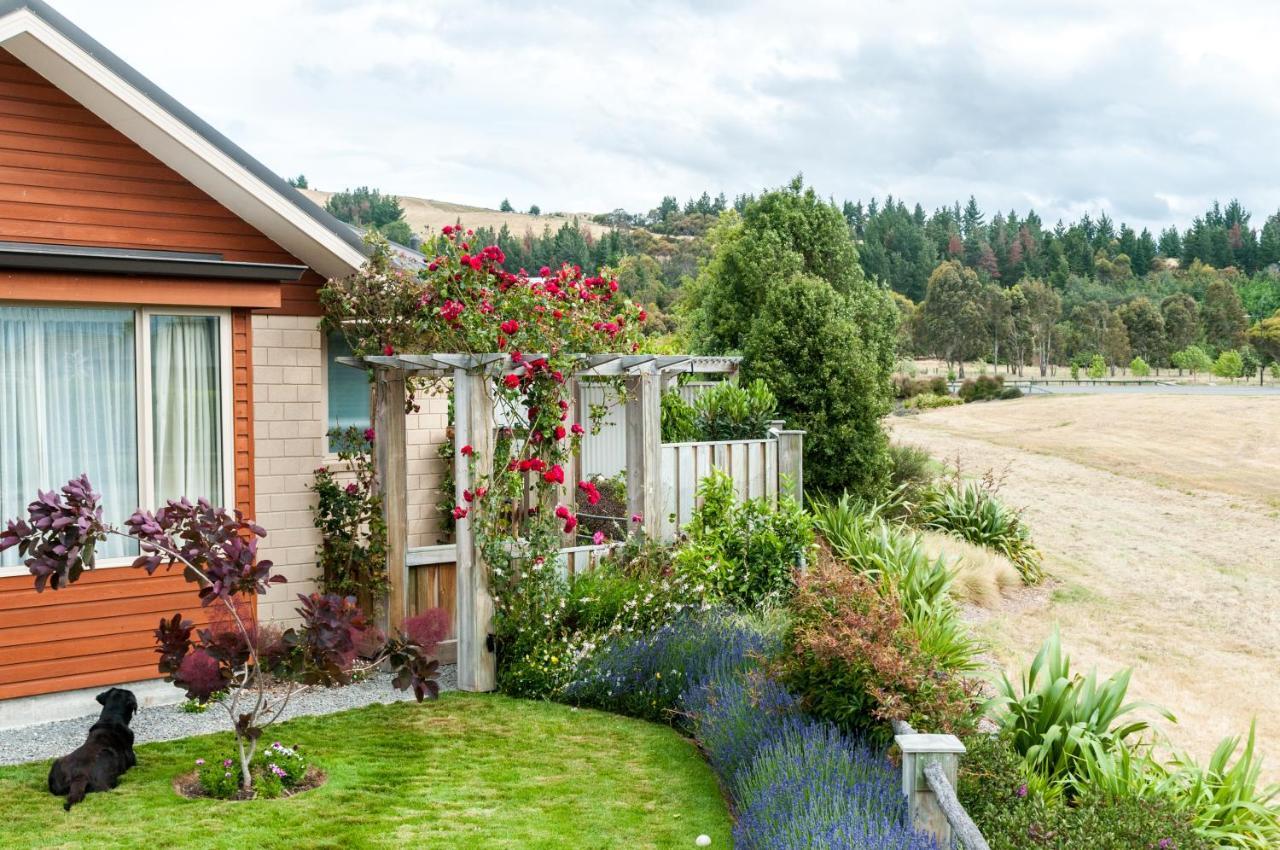 Tawny Hills B&B Blenheim Exterior photo